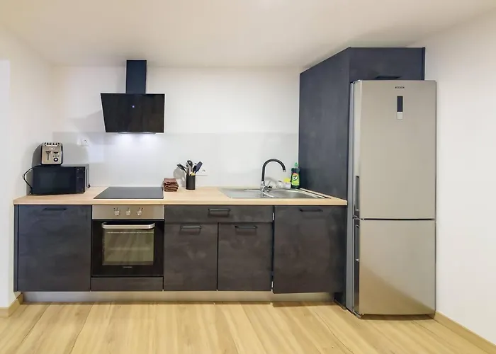 Διαμέρισμα Montana By Mth *